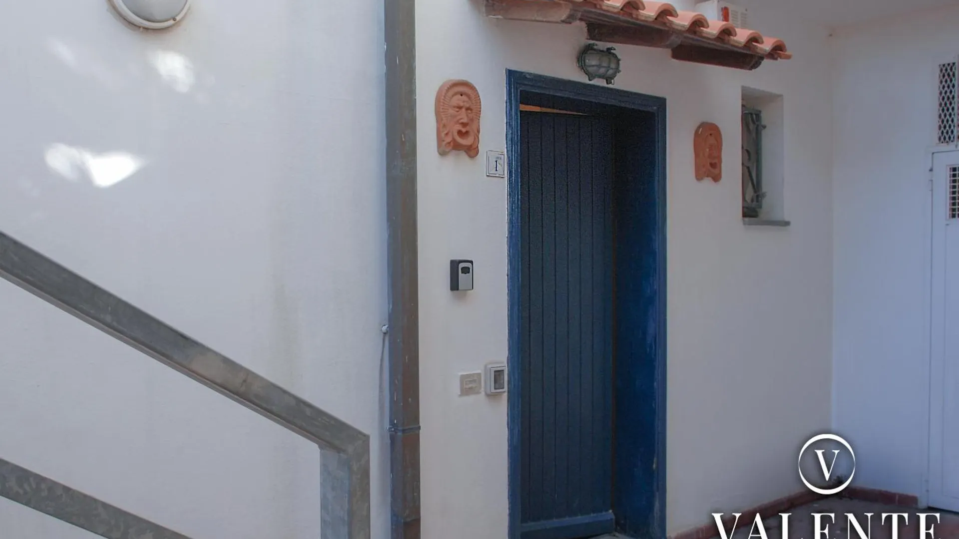 Holiday home Beach House With Garden Quercianella