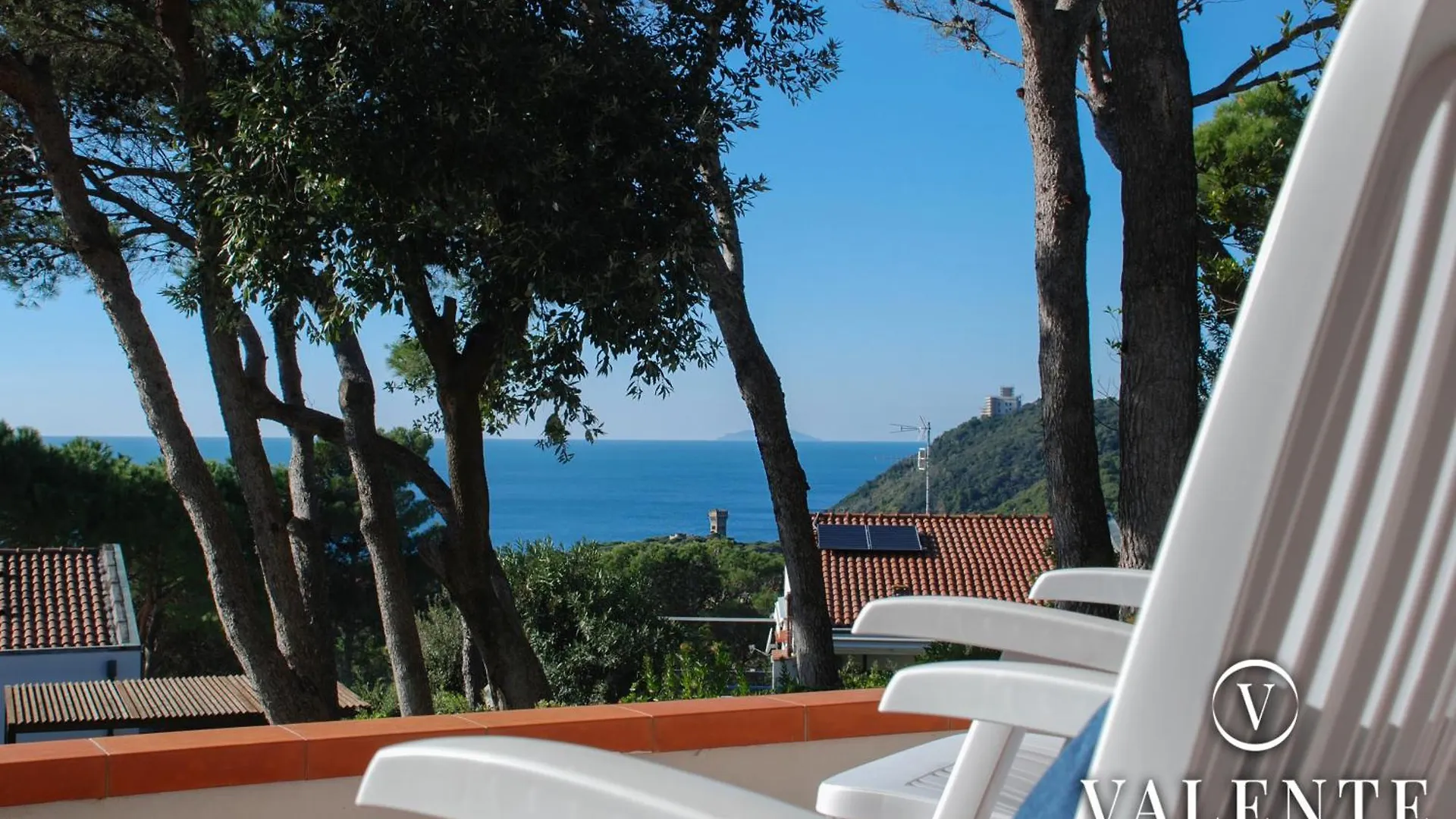 Holiday home Beach House With Garden Quercianella