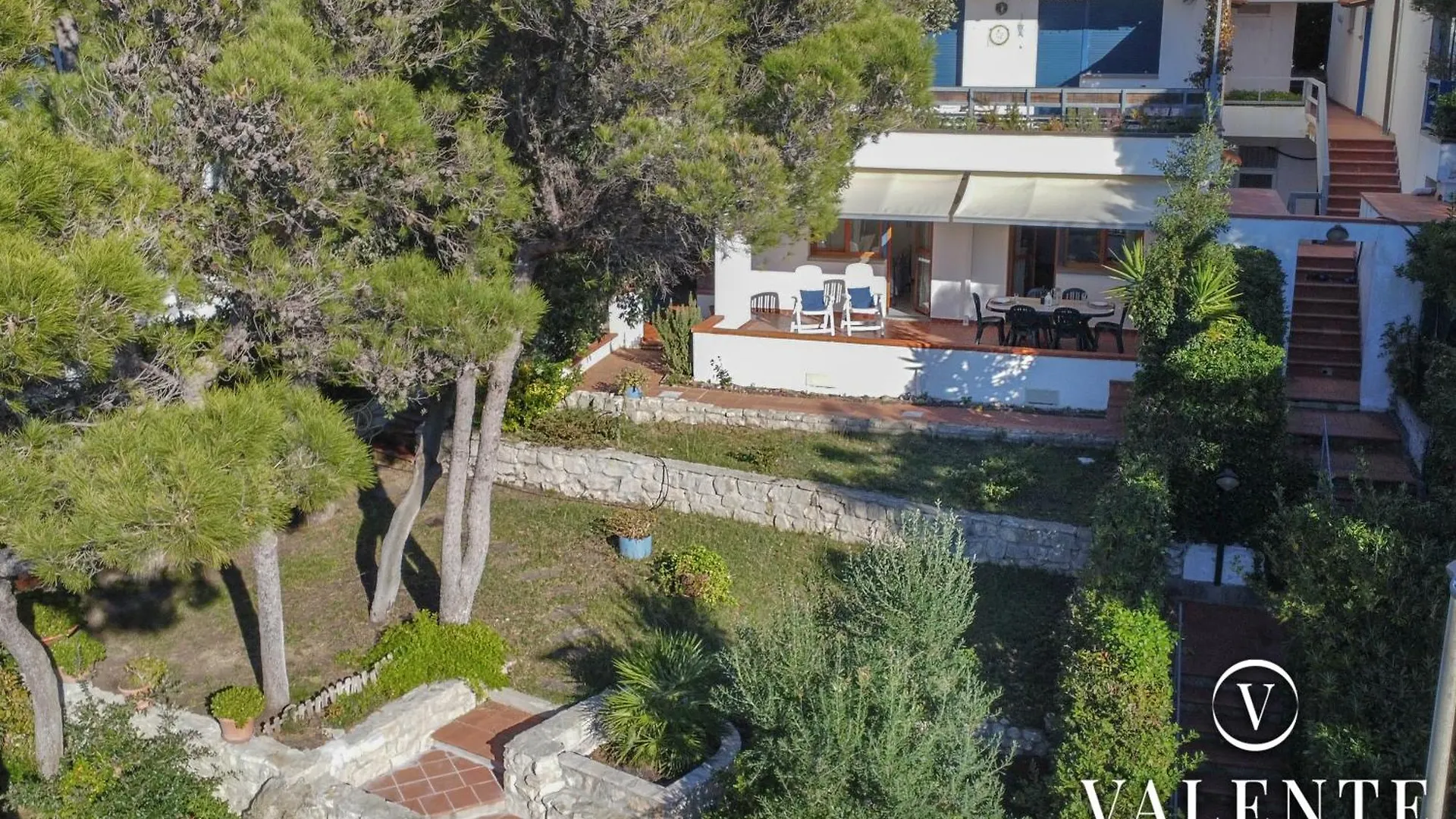 Holiday home Beach House With Garden Quercianella Italy