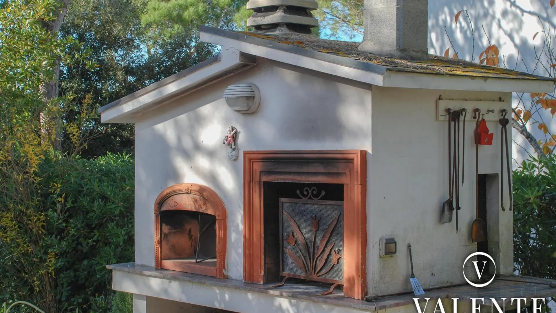 Holiday home Beach House With Garden Quercianella